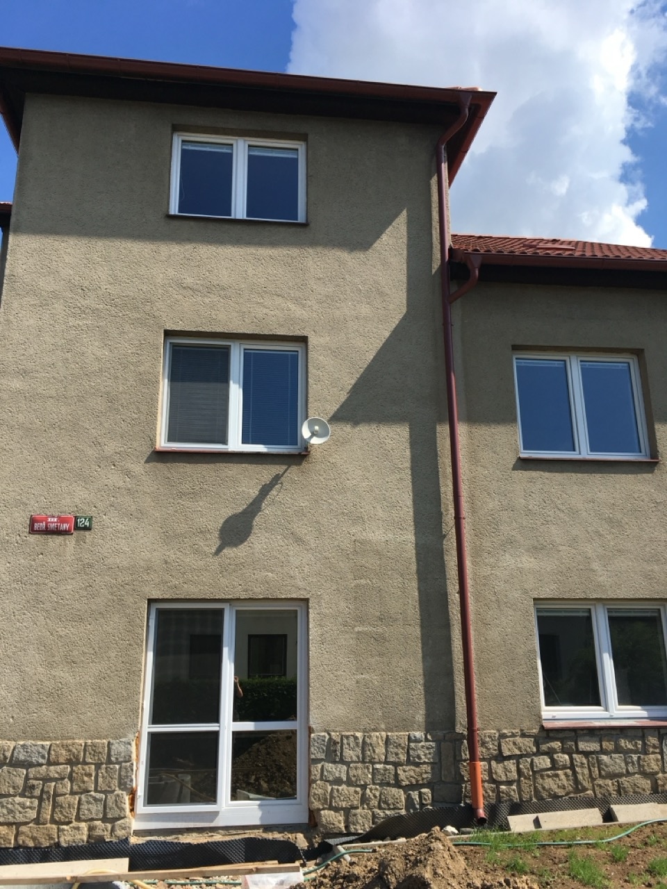 Kompletní rekonstrukce rodinného domu Dačice