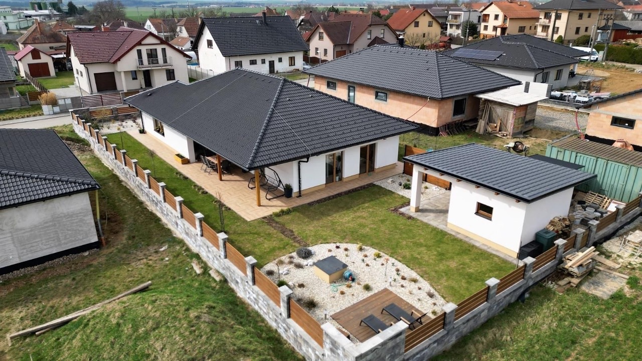 Třebelovice – novostavba moderního rodinného domu