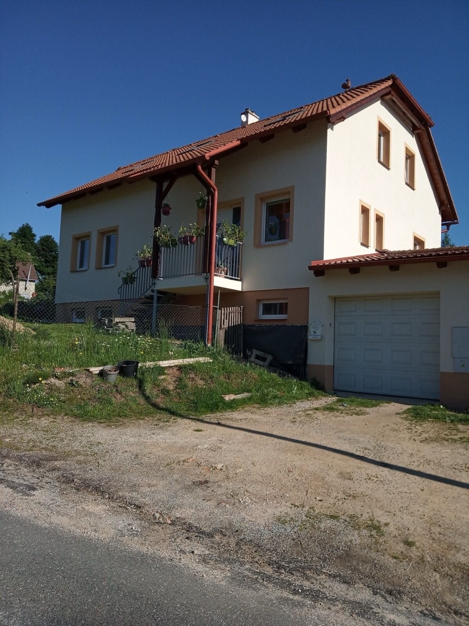 Různé realizace – rekonstrukce, novostavby, zateplení atd.