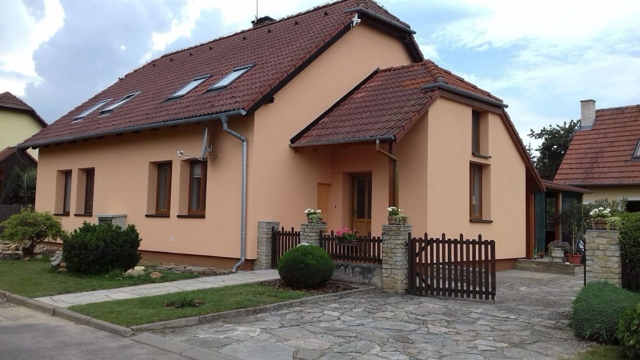 Různé realizace – rekonstrukce, novostavby, zateplení atd.
