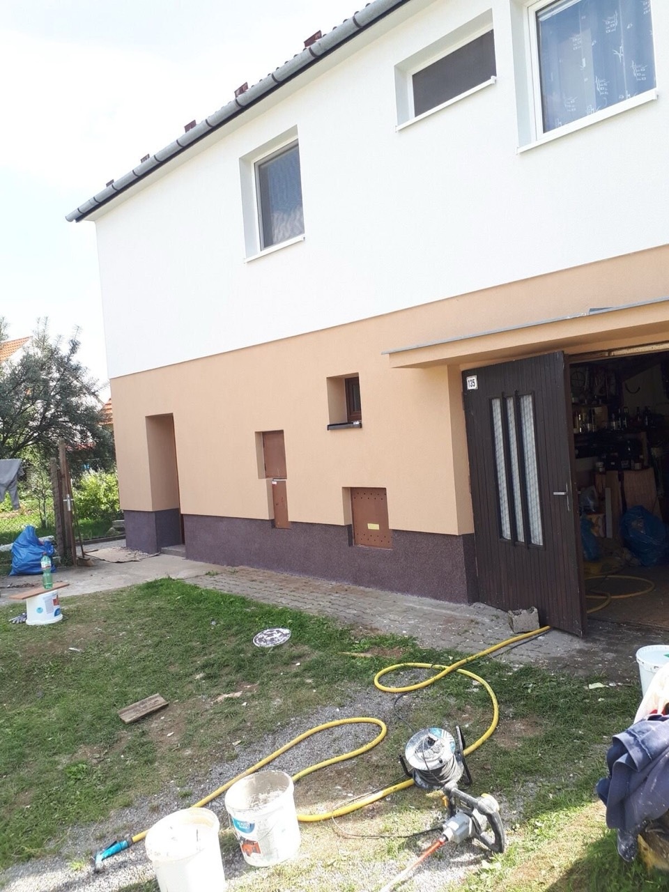 Různé realizace – rekonstrukce, novostavby, zateplení atd.